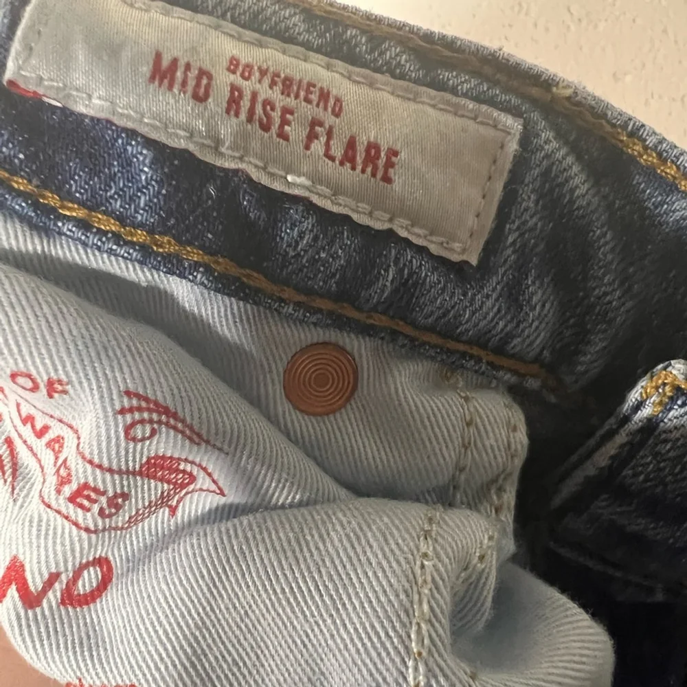 Lucky Brand Boyfriend Midrise Flare Size 14